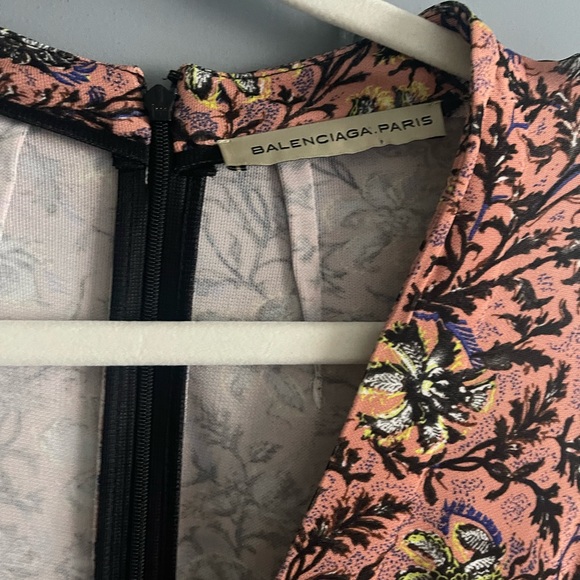 Balenciaga Red Pleated Tie Front Long Sleeve Dress - Picture 5 of 10